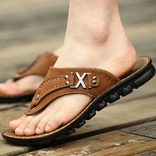 safe slippers for elderly